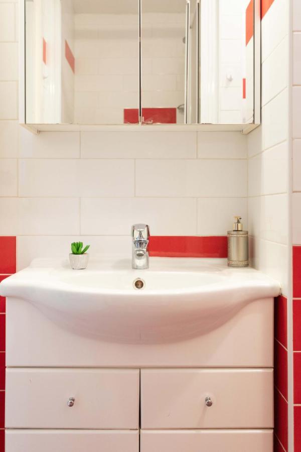 2Bdr Apartment With Balcony Near Maksimir ซาเกร็บ ภายนอก รูปภาพ