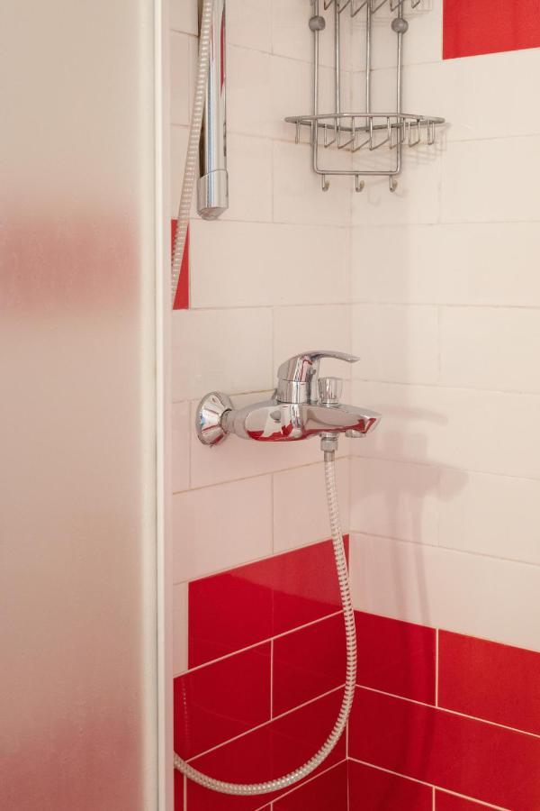 2Bdr Apartment With Balcony Near Maksimir ซาเกร็บ ภายนอก รูปภาพ